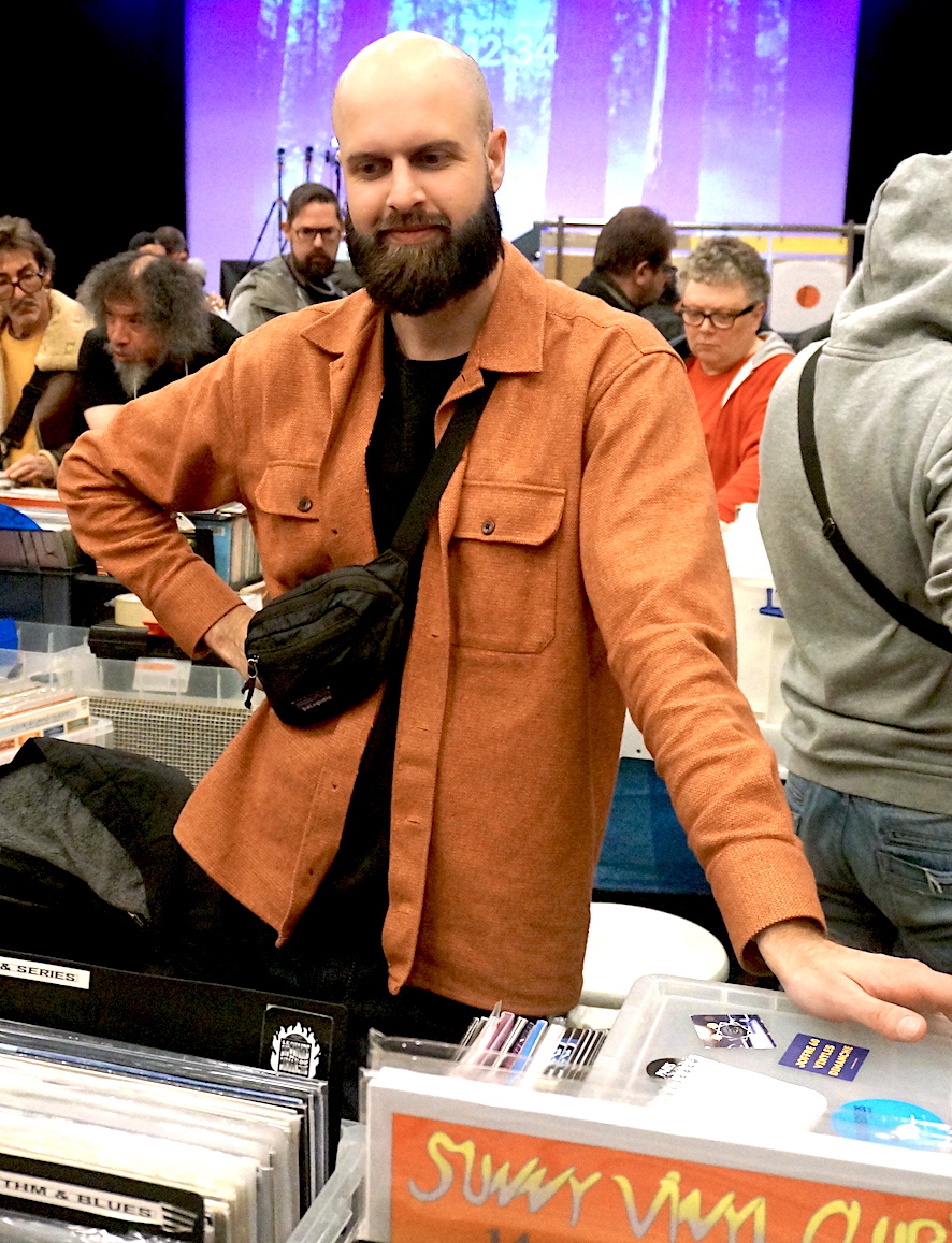 sLE DISQUAIRE DU DIMANCHE